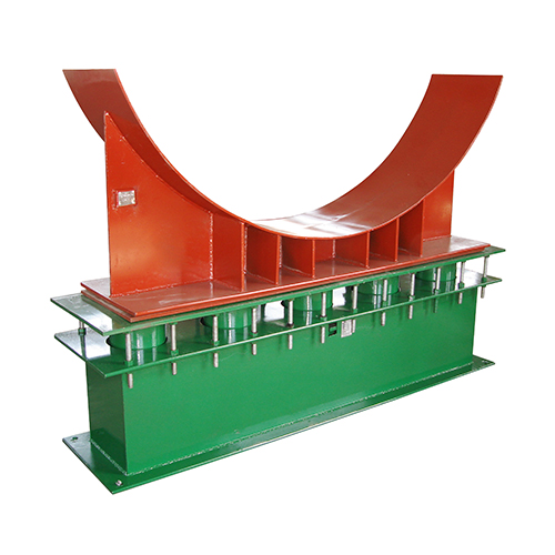 帶四氟(fú)滑闆鞍(ān)式滑動(dòng)支座彈(dàn)簧箱支(zhi)座